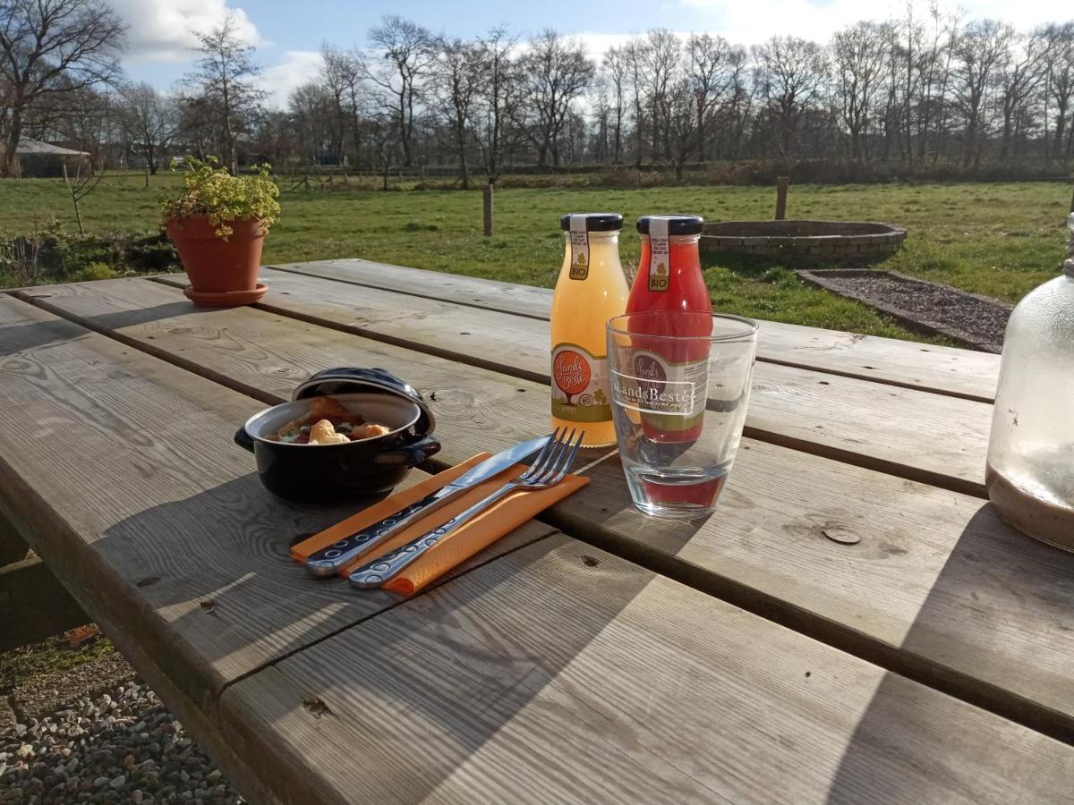 Bij Maus Bed & Breakfast Opeinde Eksteriør bilde