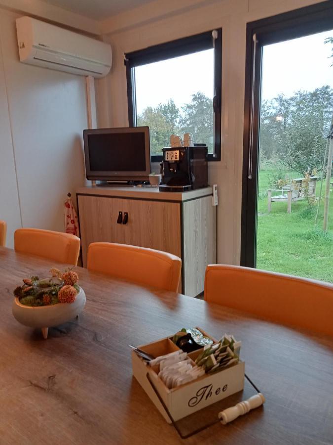 Bij Maus Bed & Breakfast Opeinde Eksteriør bilde